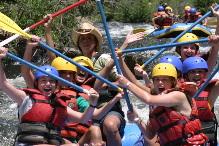 Paddles raised in Gunnison